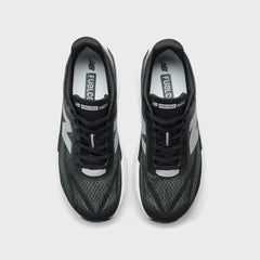 New Balance FuelCell Rebel v5 - Black / White