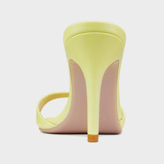 Femme LA Rue Slipper - Baby Yellow