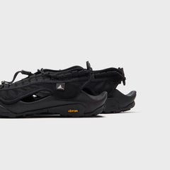 ROA Arpy Weaved Sandals - Black
