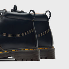 Dr. Martens Lowell Chukka - Black Orleans