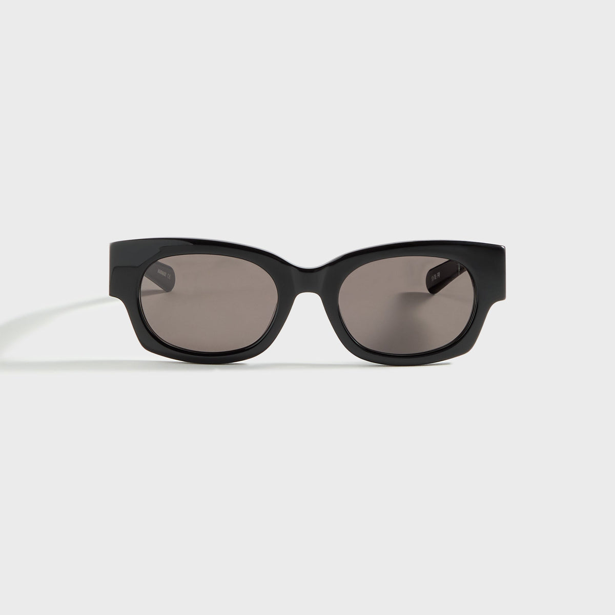 Flatlist Shade 01 - Solid Black / Solid Black Lens