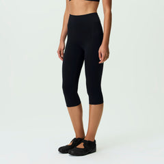 Kith Women Enhance Capri - Black