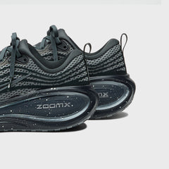 Nike Vomero Plus - Anthracite / Metallic Silver