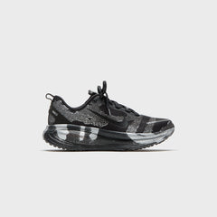 Nike Vomero 18 - Iron Grey / Light Smoke Grey / Black