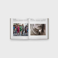 PHAIDON The Fashion Book