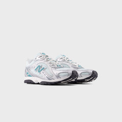New Balance 204L - Light Silver Metallic